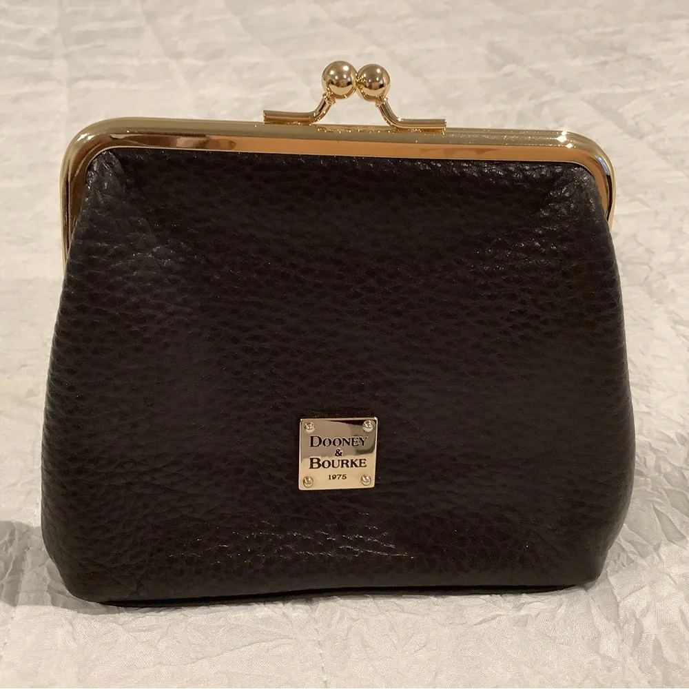 Vintage Dooney & bourke Brown Wallet